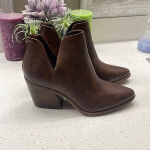 Michael by Michael Shannon Brown Boots.   Brand new